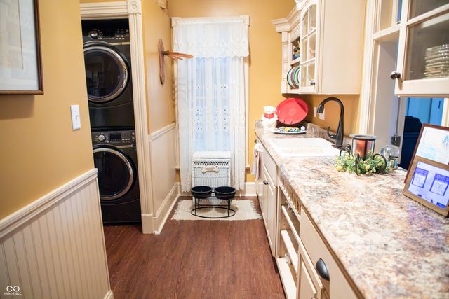 313 E Wabash Avenue, Crawfordsville, IN 47933