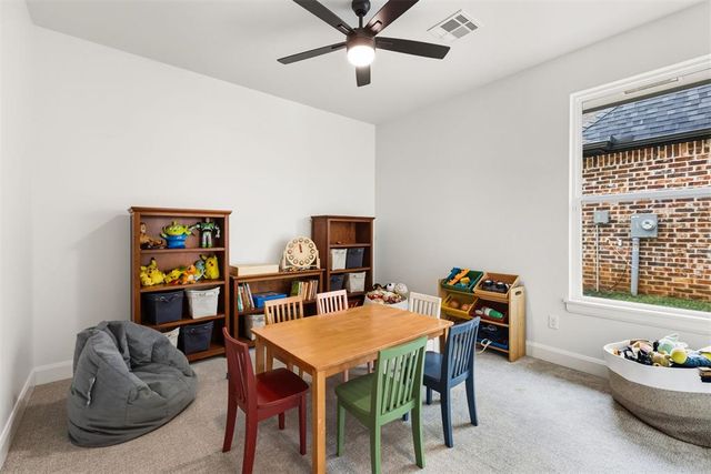 12804 Cobblestone Curve Road, Oklahoma City, OK 73142