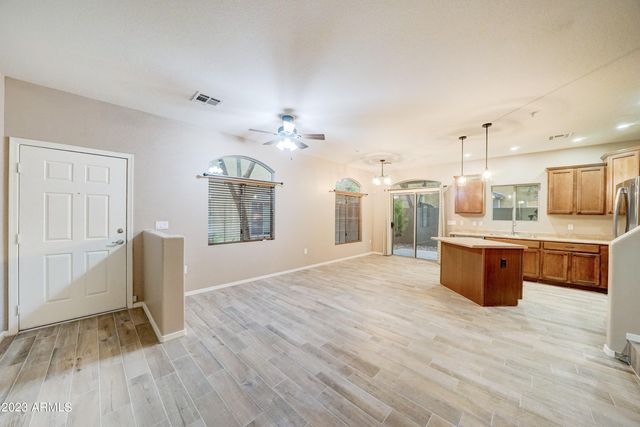 2150 W ALAMEDA Road 1058, Phoenix, AZ 85085