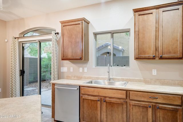 2150 W ALAMEDA Road 1058, Phoenix, AZ 85085