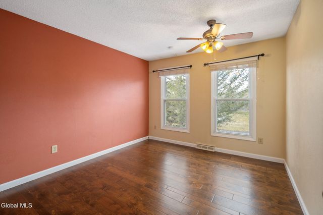 2 Carriage Road, Clifton Park, NY 12065