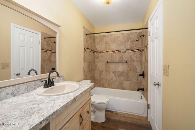 2 Carriage Road, Clifton Park, NY 12065