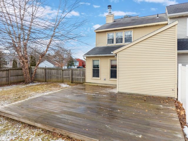2 Carriage Road, Clifton Park, NY 12065