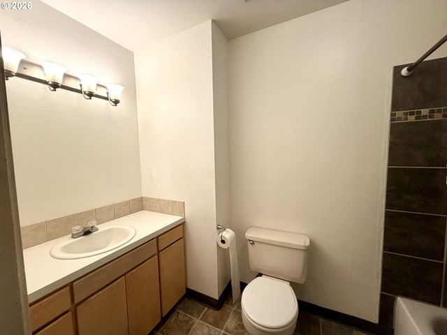 7900 Ne 87TH Ave, Vancouver, WA 98662