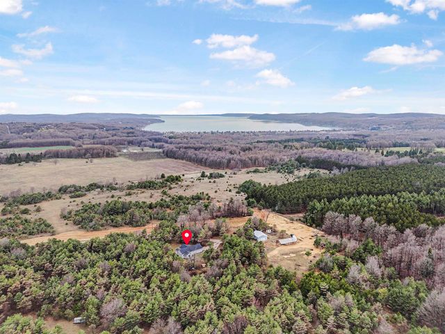 8530 Homestead Road, Benzonia, MI 49616