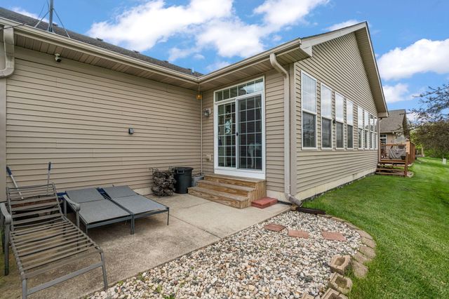 1440 Bohling Place, Crown Point, IN 46307