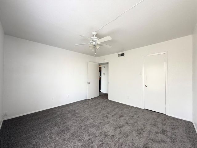 2822 S Bartell Drive 38, Houston, TX 77054