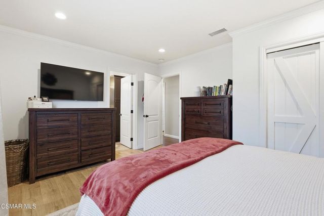 1104 Cavalier Avenue, Simi Valley, CA 93065