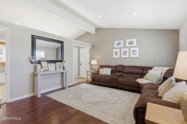 1104 Cavalier Avenue, Simi Valley, CA 93065