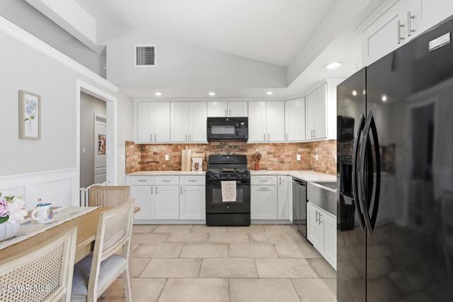 1104 Cavalier Avenue, Simi Valley, CA 93065