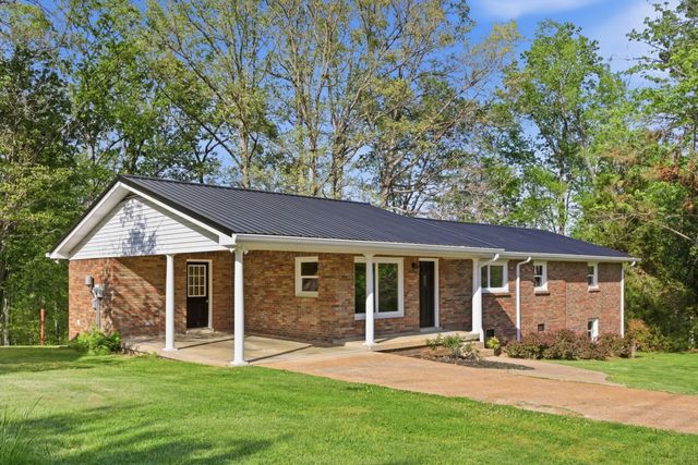 1416 Oakmont Circle, Centerville, TN 37033