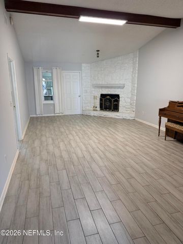 11257 SHADY GLEN Drive, Jacksonville, FL 32257