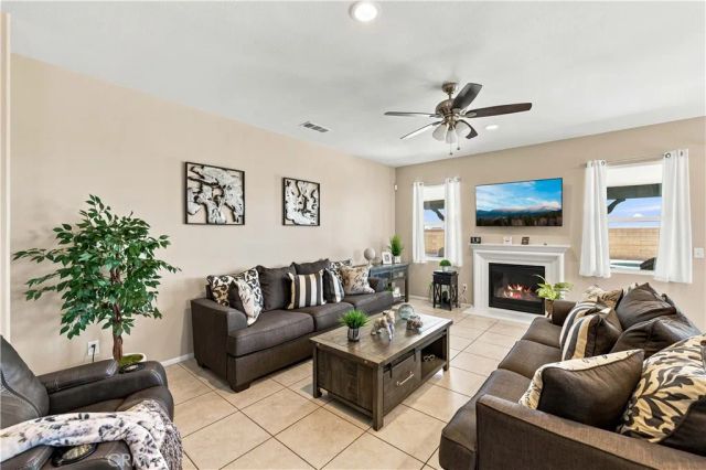 3128 Desert Cloud, Rosamond, CA 93560