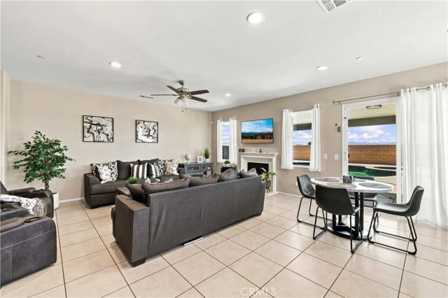 3128 Desert Cloud, Rosamond, CA 93560