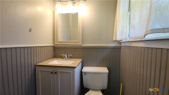 209 Diebel Drive, Victoria, TX 77905