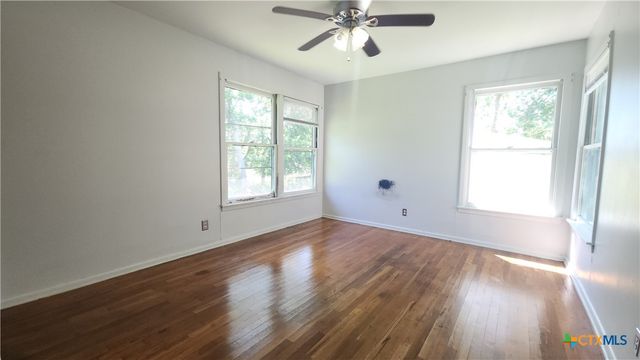 209 Diebel Drive, Victoria, TX 77905