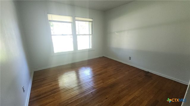 209 Diebel Drive, Victoria, TX 77905