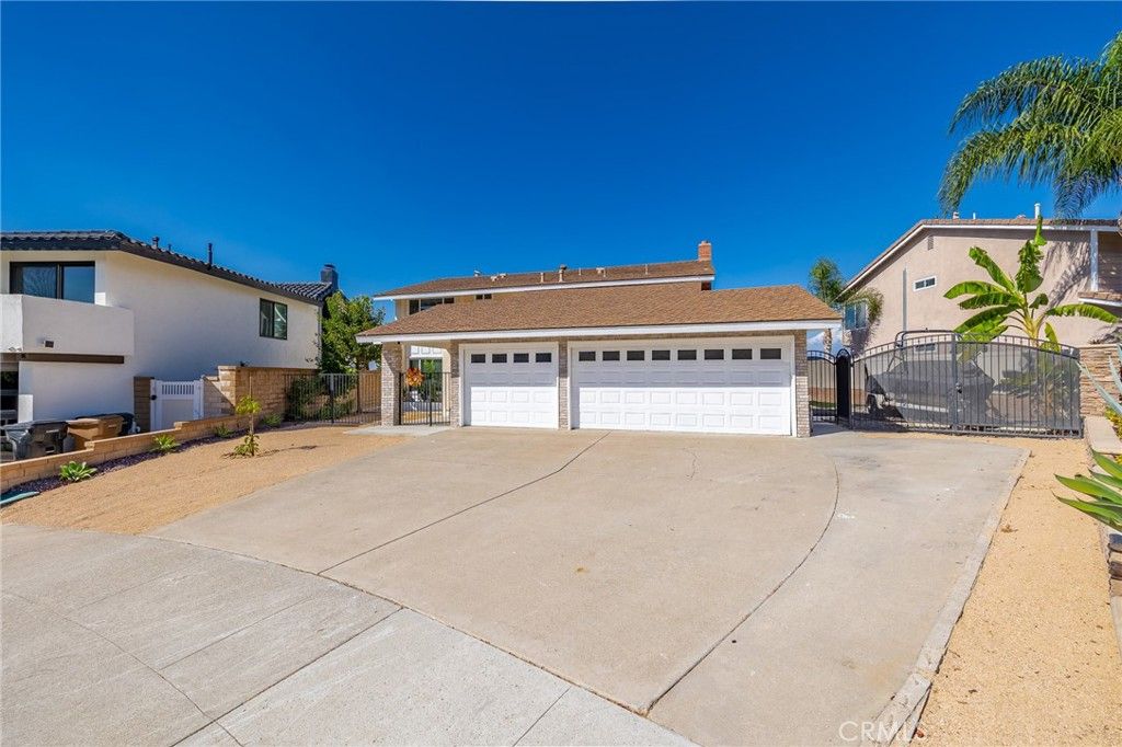 5217 E Rolling Hills Drive, Anaheim Hills, CA 92807 — photo 4