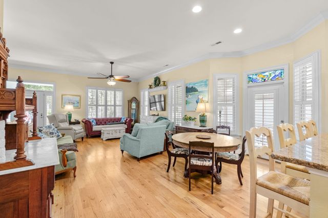 7 Gillette Pl., Murrells Inlet, SC 29576