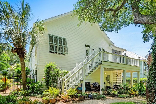 7 Gillette Pl., Murrells Inlet, SC 29576