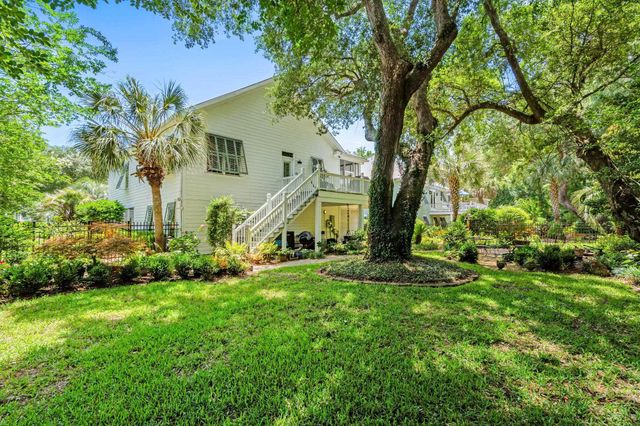 7 Gillette Pl., Murrells Inlet, SC 29576