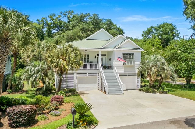 7 Gillette Pl., Murrells Inlet, SC 29576