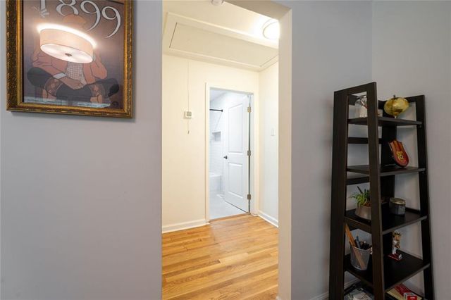 650 Campbell Circle, Atlanta, GA 30354