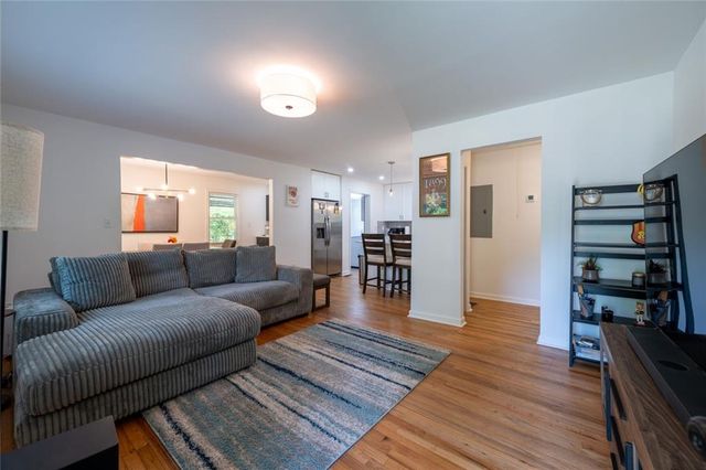 650 Campbell Circle, Atlanta, GA 30354