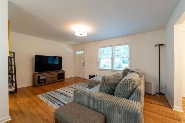 650 Campbell Circle, Atlanta, GA 30354