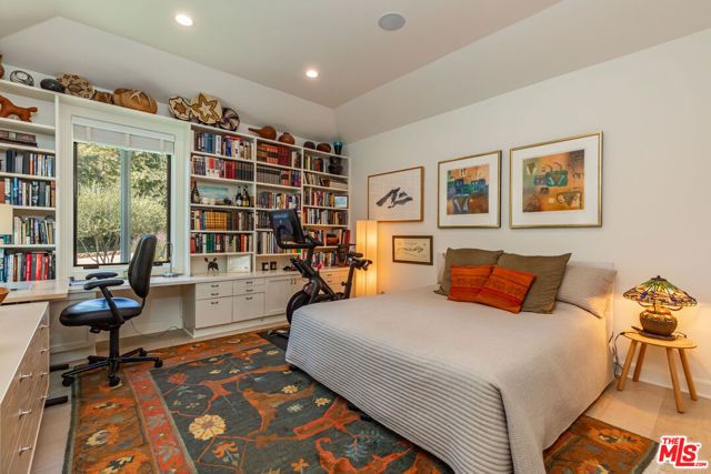 1045 Cold Canyon Road, Calabasas, CA 91302