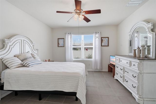 35803 HILLBROOK AVENUE, Zephyrhills, FL 33541