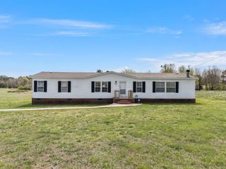 542 Ellis Ferry Road, Gaffney, SC 29341
