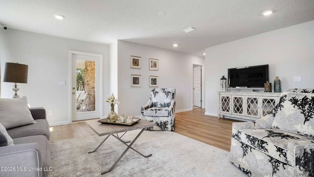 13429 Pond Ridge Way, Gulfport, MS 39503