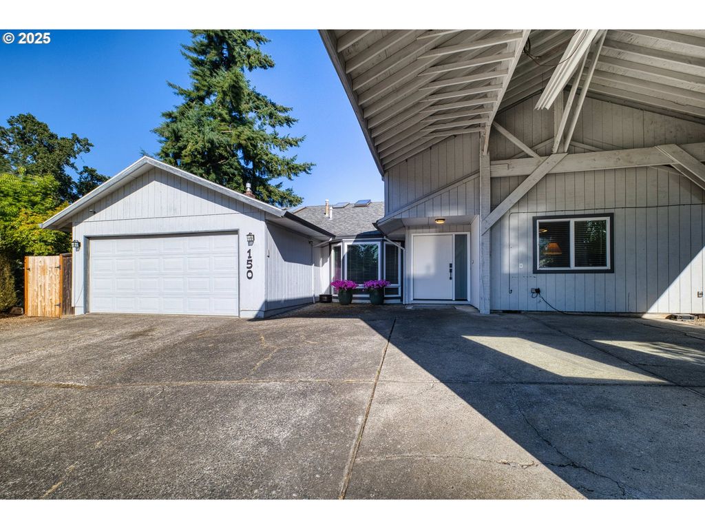 150 NARAIN Ct, Oregon City, OR 97045