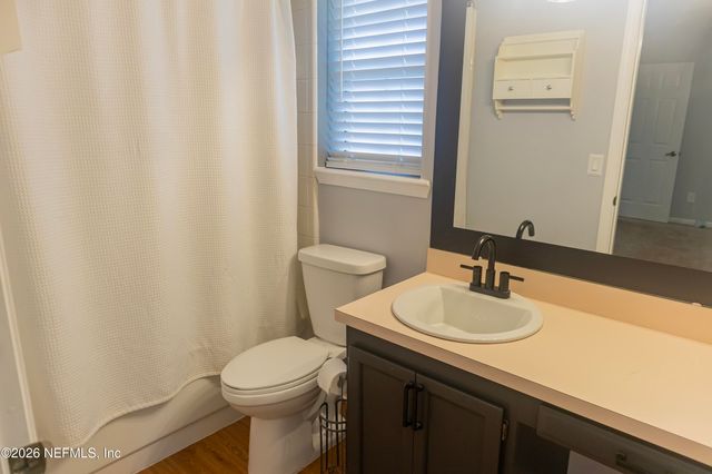 1714 ASHMORE GREEN Drive, Jacksonville, FL 32246