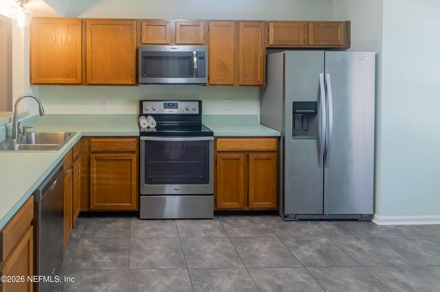 1714 ASHMORE GREEN Drive, Jacksonville, FL 32246