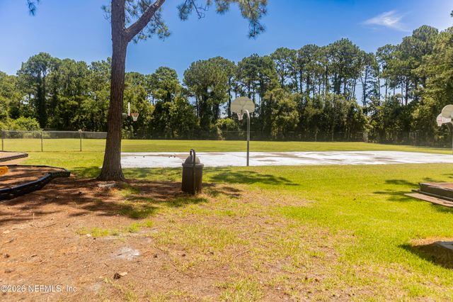 1714 ASHMORE GREEN Drive, Jacksonville, FL 32246