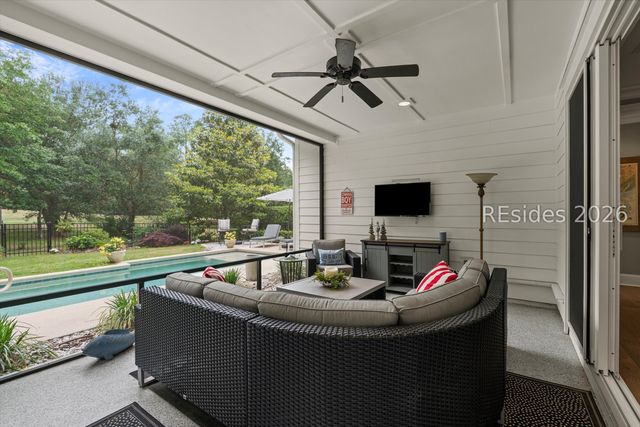 18 Tucker Ridge Ct, Hilton Head Island, SC 29926