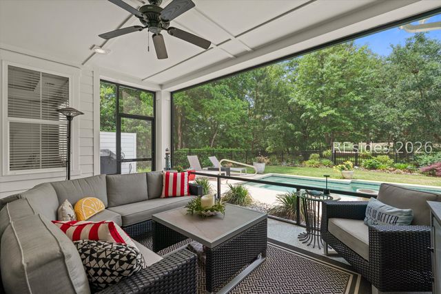 18 Tucker Ridge Ct, Hilton Head Island, SC 29926