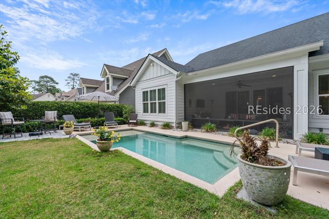 18 Tucker Ridge Ct, Hilton Head Island, SC 29926