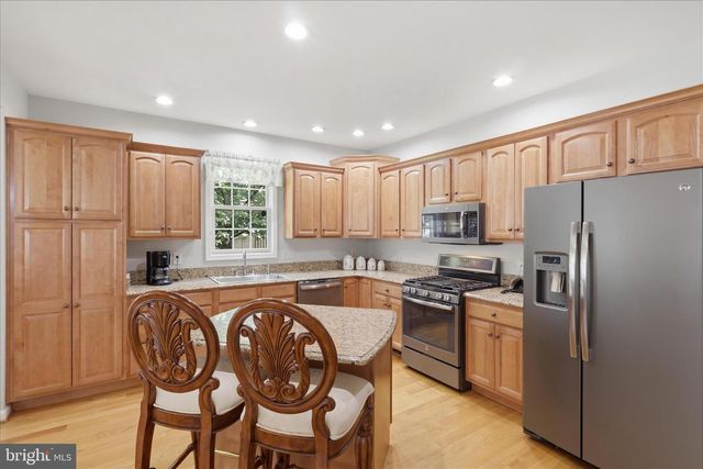 1844 MERIDIAN DR, Hagerstown, MD 21742