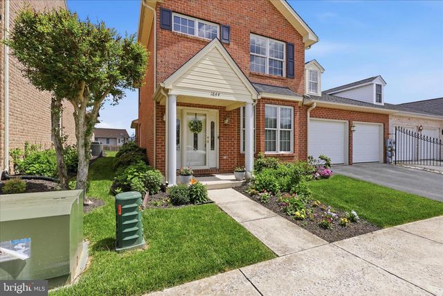 1844 MERIDIAN DR, Hagerstown, MD 21742
