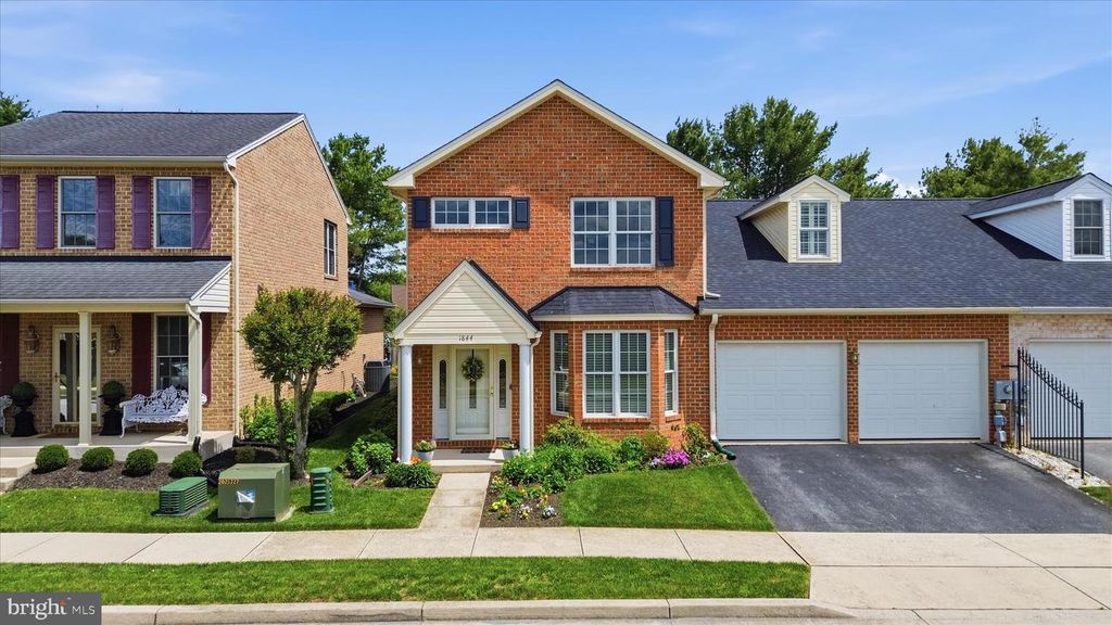 1844 MERIDIAN DR, Hagerstown, MD 21742