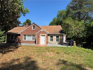 1580 Childress Drive, Atlanta, GA 30311