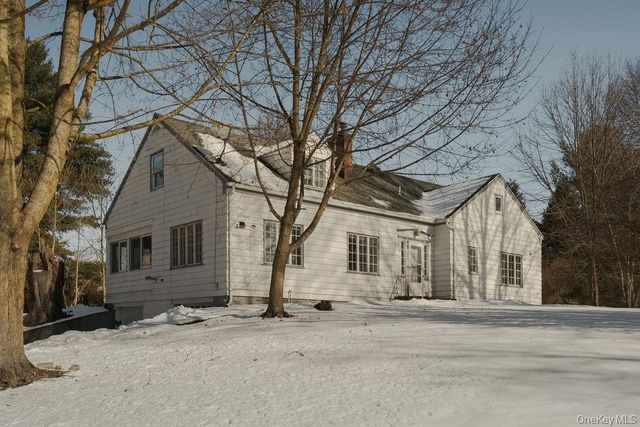 1539 Hollow Road, Clinton Corners, NY 12514