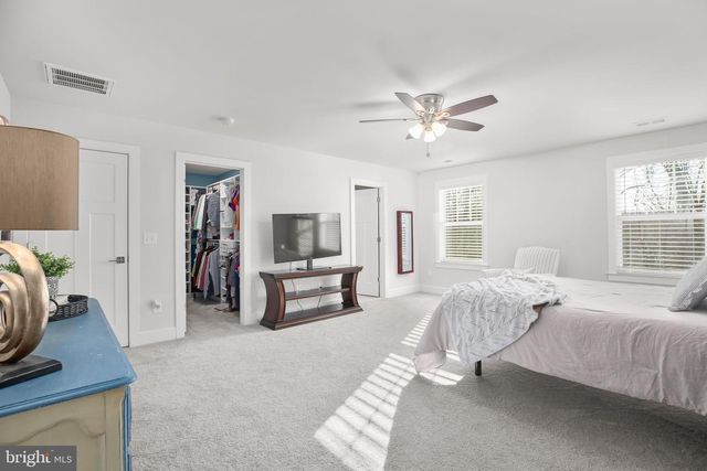 6710 GINSENG LN, King George, VA 22485