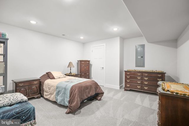6710 GINSENG LN, King George, VA 22485