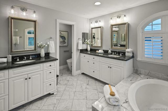 861 B Avenue, Coronado, CA 92118