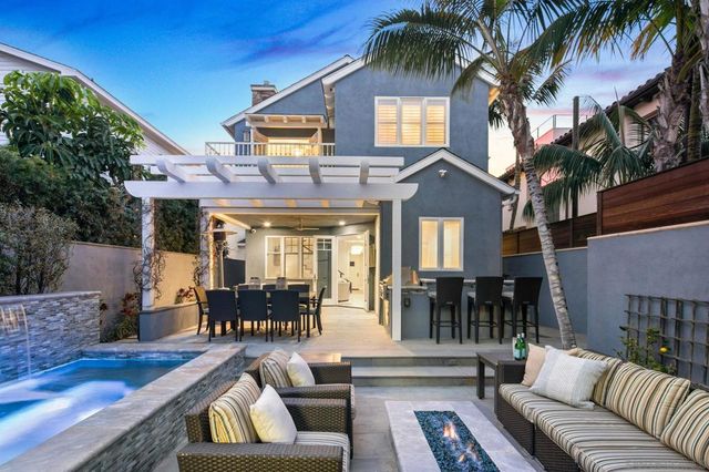 861 B Avenue, Coronado, CA 92118