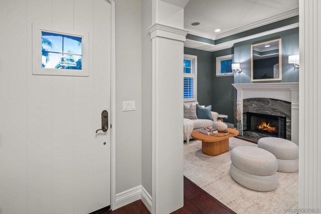 861 B Avenue, Coronado, CA 92118